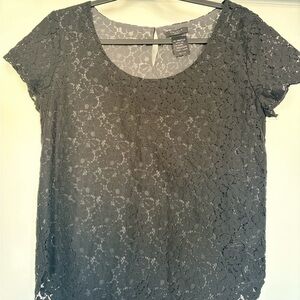 Aritzia Talula Black Lace Short Sleeve Tee